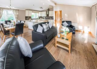 Glanrafon Uchaf Caravan Park - 1