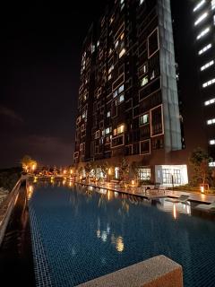 Near Elmina Lakeside Tulip Residence Studio w Wifi - 5