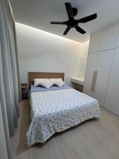 Near Elmina Lakeside Tulip Residence Studio w Wifi - 9