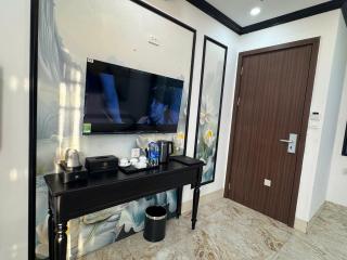 Doris Luxury Hotel - 5