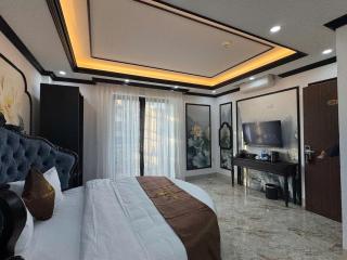 Doris Luxury Hotel - 3