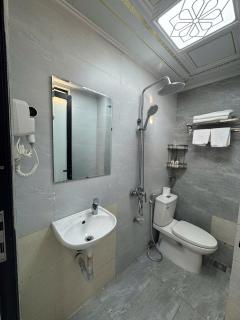 Doris Luxury Hotel - 2