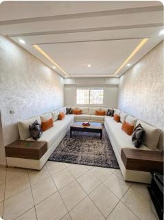 Fun and Relaxation - Multisports Court and Pool - 1