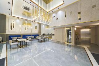 Elysia Hotel - 9