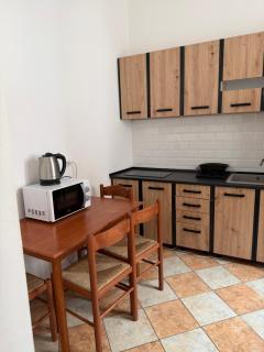 Ultra Central 3Bedroom Apartment with Self Check in - 4