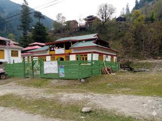 Traditional Resort Tehjian Valley shardah Neelum Valley Azad kashmir - 9