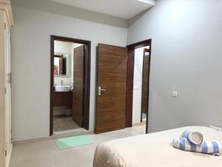 Secured and friendly Apartment by the beach - 3
