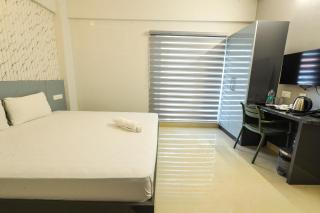 D Mirage Hotels - 9