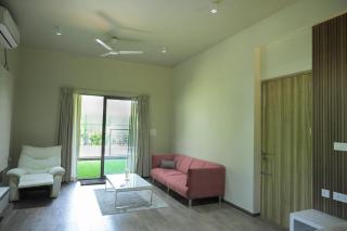Rare Aura Villa - 8