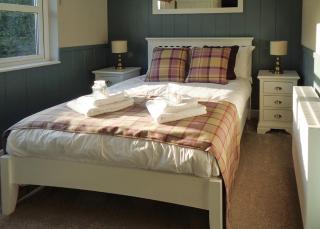 Otters Mead Boutique Lodges - Beetley - 1