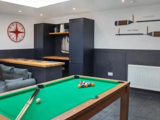 The White Anchor - 5