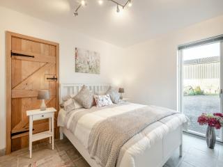 Cottage Pightle - 1