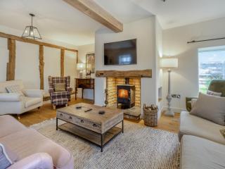 Hares Hollow - Uk33953 - 8