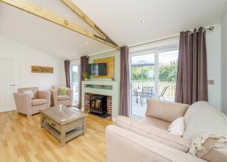 Winston Farm Lodges - Ternhill - 4