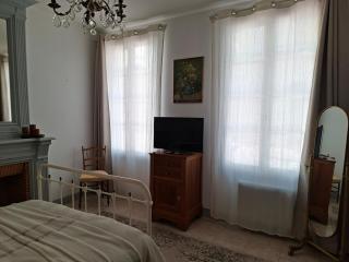 city center apartment - 6