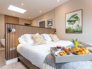 The Granary - Uk48622 - 1