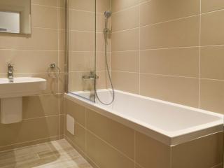Kenmore Lodge - 2