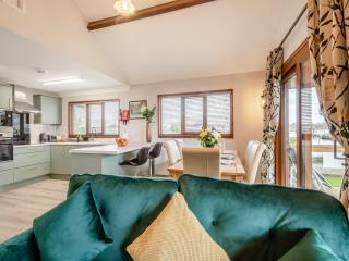 River Retreat-B6842 - 3
