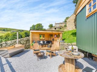 Flossys Hut - Uk43675 - 0