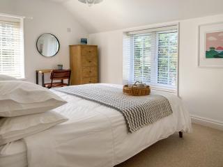 Barn Cottage - 2