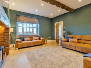 The Farmhouse - Uk48653 - 5