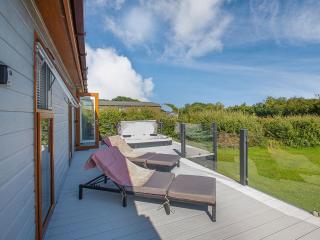 36 At The Sanctuary - Uk50278 - 8