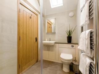 The Calf Shed-Ukc2113 - 8
