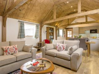 The Calf Shed-Ukc2113 - 4