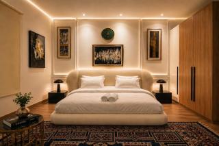 Guests Favourite Cozy Studio Pentasquare DHA 5 - 0