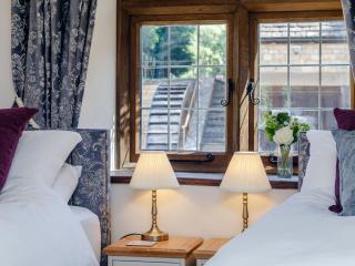 Stable Cottage - 3