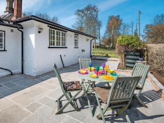 Lion Gate Lodge - 5