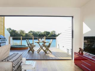 Moorhen Lake House - 5