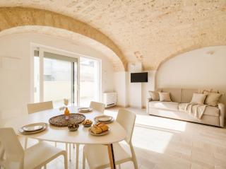 Palazzo della Torre 003 - Historical modern stay - 0