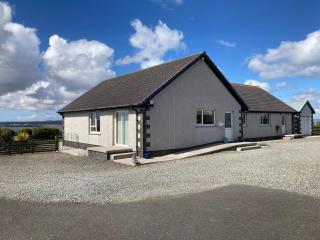Seaview Bed & Breakfast - 0