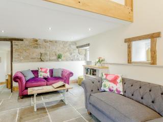 Alton Hall Cottage - 1