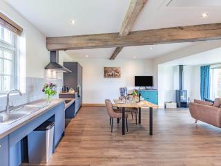 The Tack Room - Uk36999 - 1