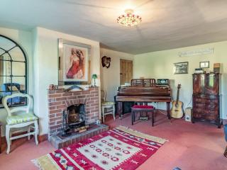 Horseshoes House - 1