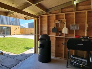 Dronefield Lodge - 5