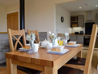 Bluebell Lodge - 5