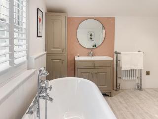 Bluebell Cottage - 4
