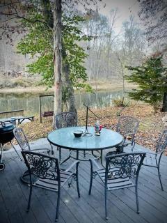 Cacapon Riverside Getaway - 5