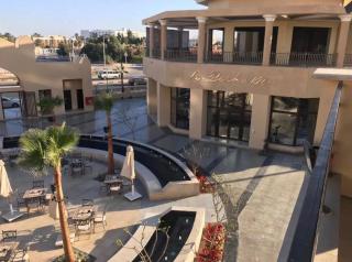 Modern Pool - View Sanctuary in Al Dau Heights - 8