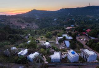 Twelve Oclock Resort - Si Khio - 3
