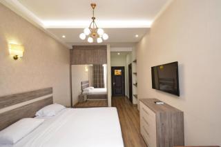 Kajaznuni Street, 3 bedrooms Luxury & Unique apartment QA888 - 8