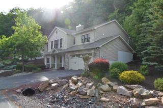 NEWLY LISTED Mountain Lake House - Enjoy All-Year Round in Our Family Home - 9
