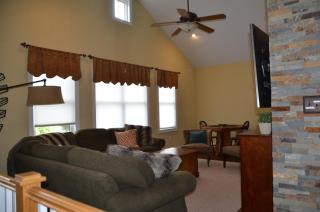 NEWLY LISTED Mountain Lake House - Enjoy All-Year Round in Our Family Home - 3