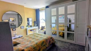 Swallows Nest - central Cirencester Apartment sleeps 1-4 - 5