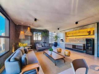 Flat Luxo com Coworking, Academia e Rooftop - WiFi 1Gb - Beira Mar 4 min - 8