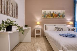 NEW 4-Bedroom Apartment, Steps from the Promenade by SF Homes - 1