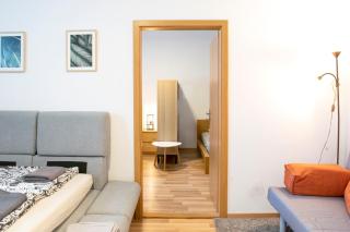 Central Gate Old Town Apartment - 7